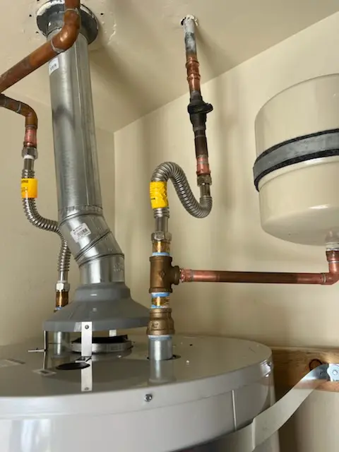 Water heater installation and plumbing repair in Coal